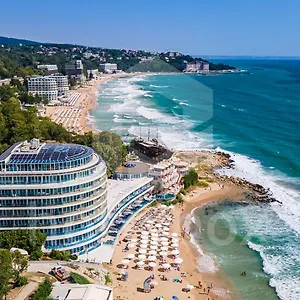 Sirius Beach And Spa Varna